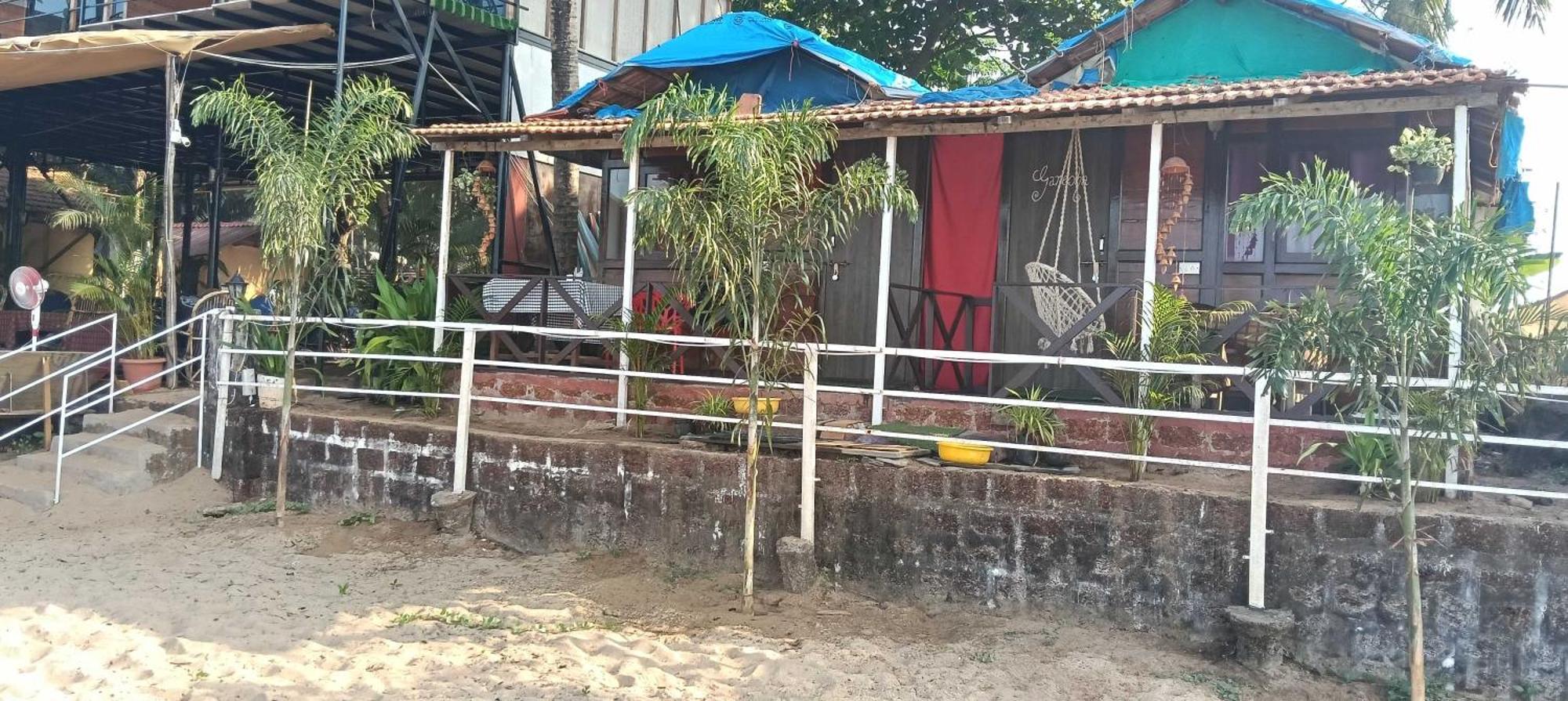Casa Beach Hut Resort 팔로렘 외부 사진